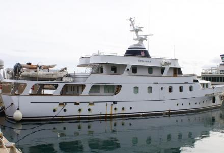 yacht Revelation II