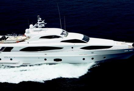 yacht Al Shoumoukh