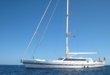 yacht Onyx