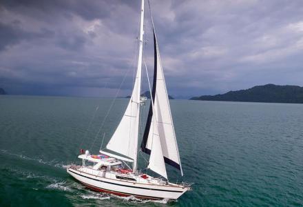 yacht Taronga