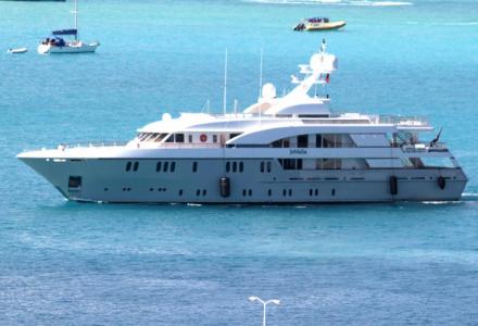 yacht Hadia