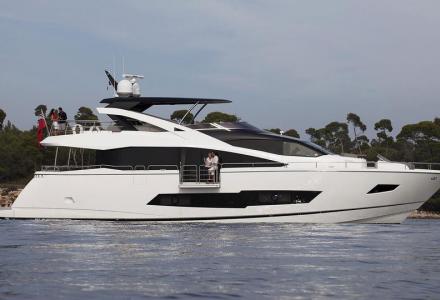 yacht Sunseeker 86