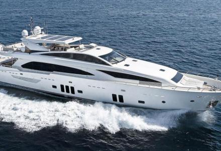 yacht Couach 3707 