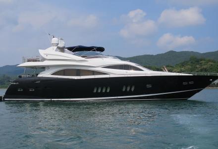 yacht Sunseeker 90