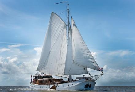 yacht De Vrouwe Christina