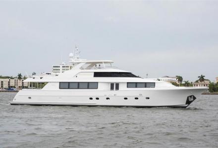 yacht Via Kassablanca