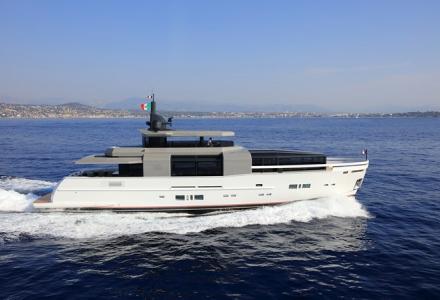 yacht Aria S