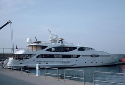 yacht Jameel