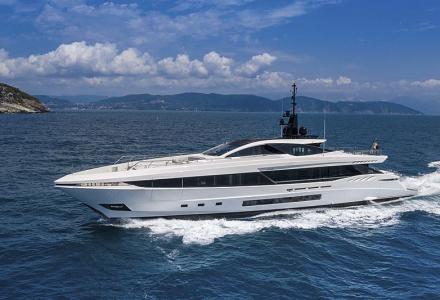 yacht Mangusta Gransport 45