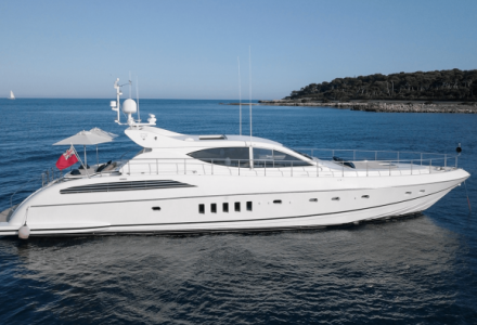 yacht Ellery A