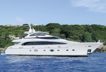 yacht Esther 7