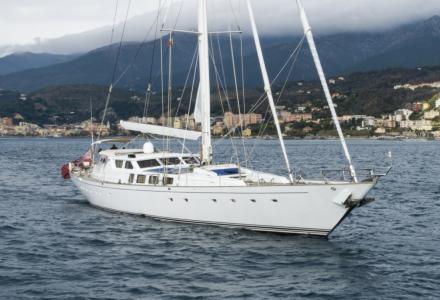 yacht Electa