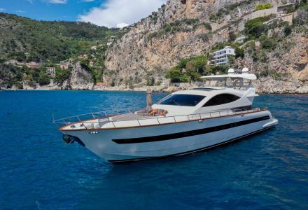 yacht Elegance of Cannes