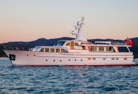 yacht Kapal