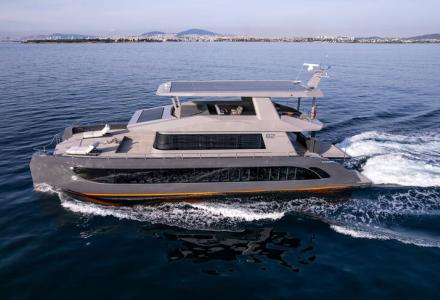 yacht Sitara