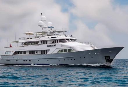 yacht True North