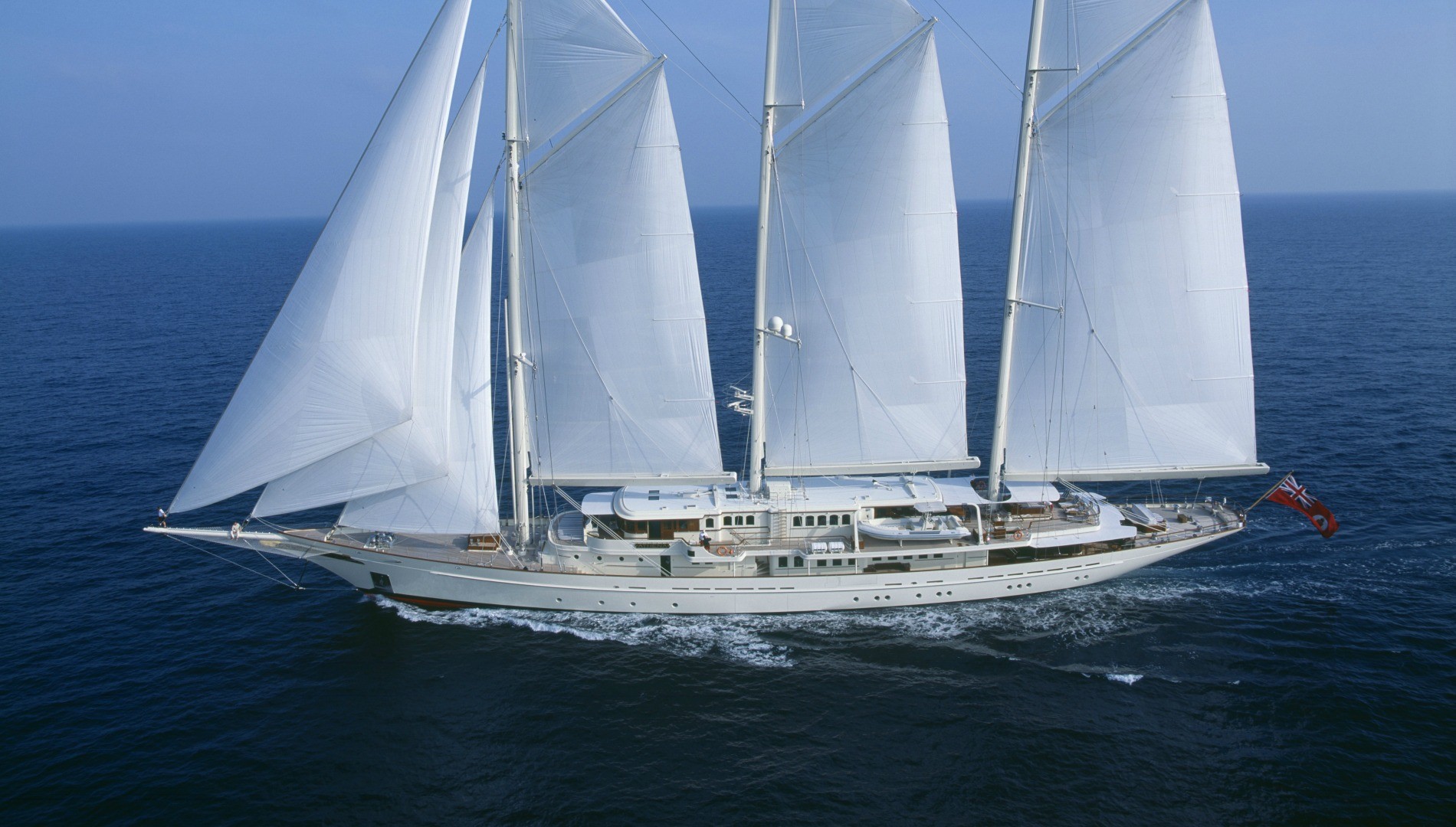 largest luxury sailing yacht