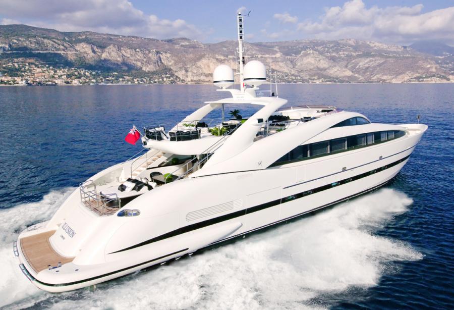 yacht Sealyon