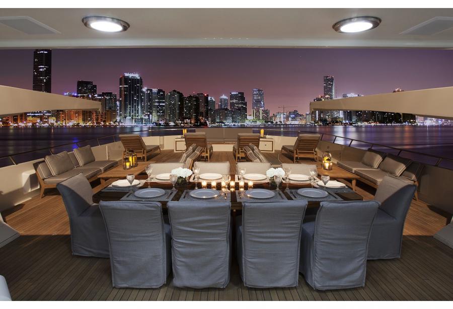 yacht BG