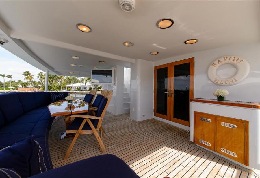 yacht Bayou