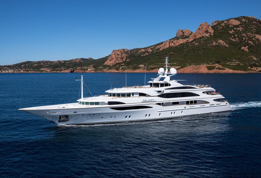 yacht Galaxy