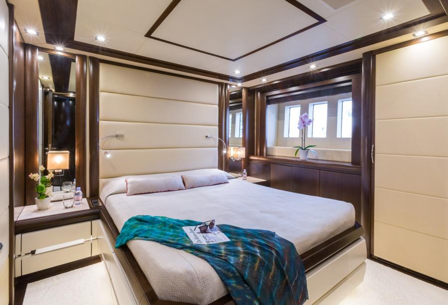 yacht Gatsby