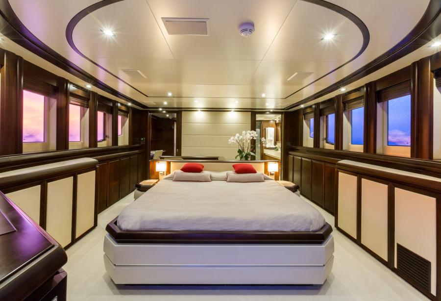 yacht Gatsby