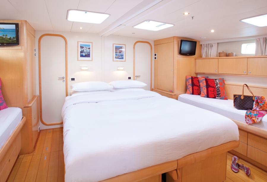 yacht Asahi