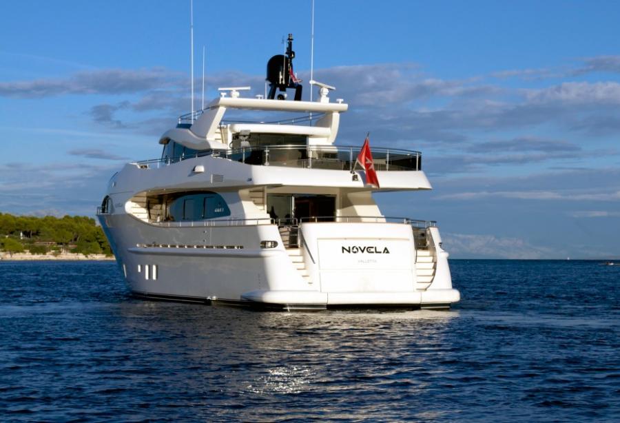 yacht Novela