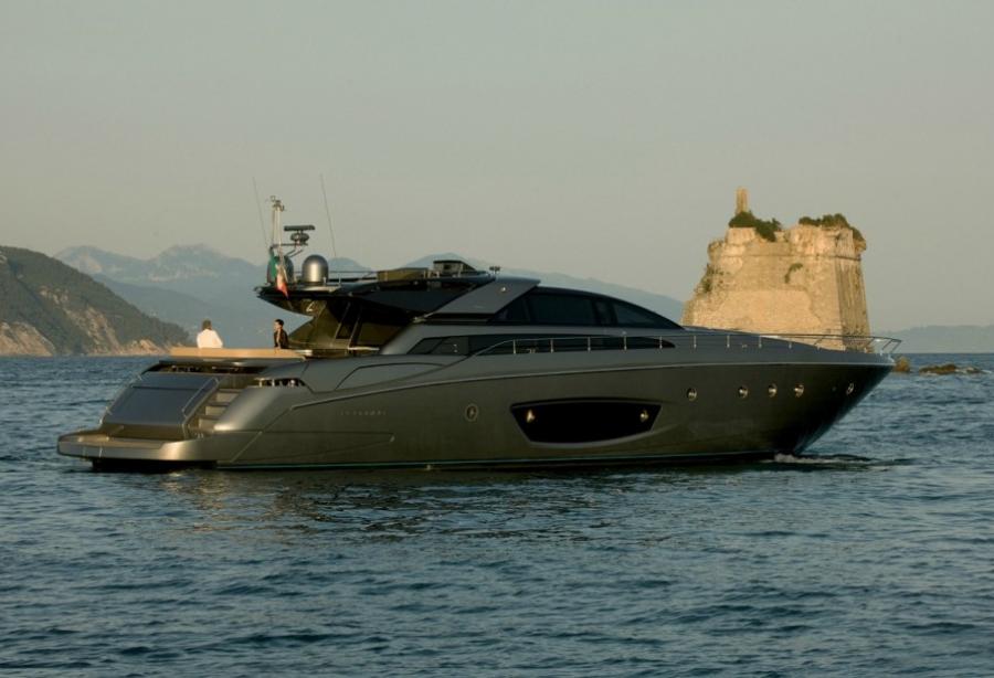 yacht Rhino A