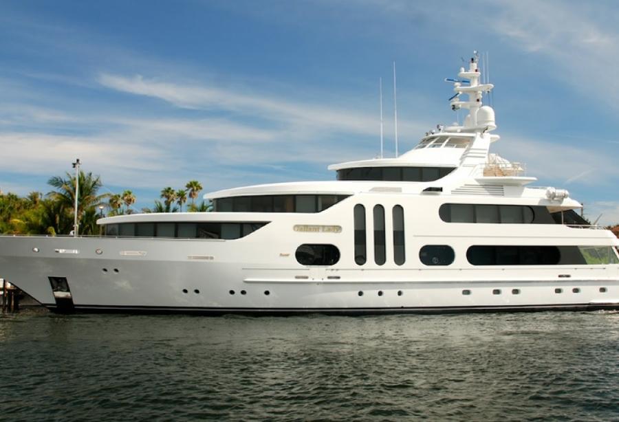 yacht Gallant Lady