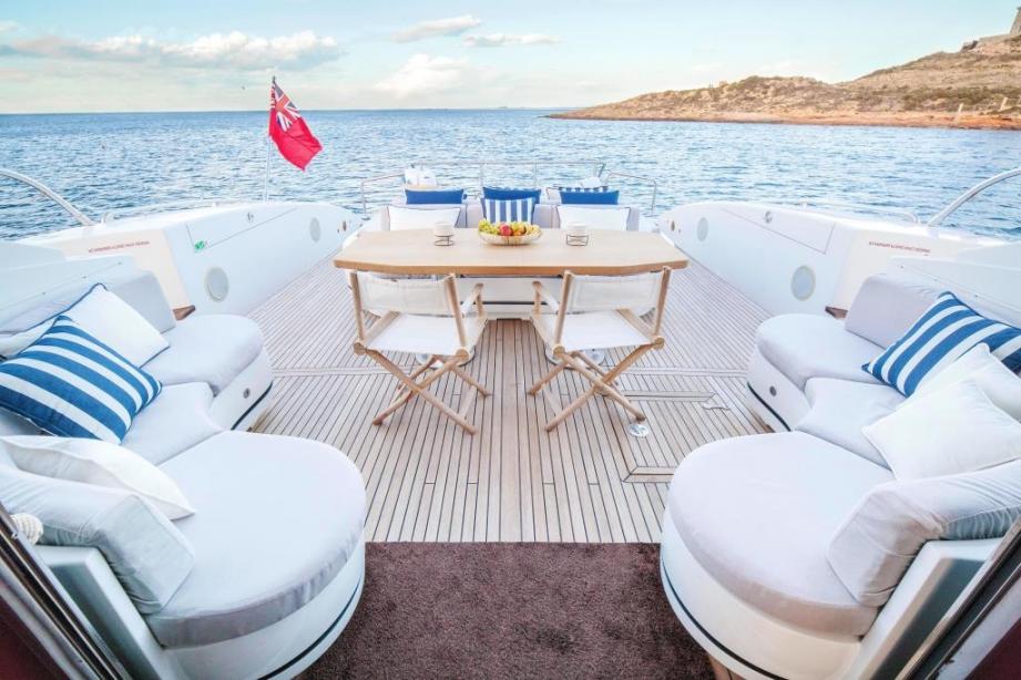 yacht Chill Out