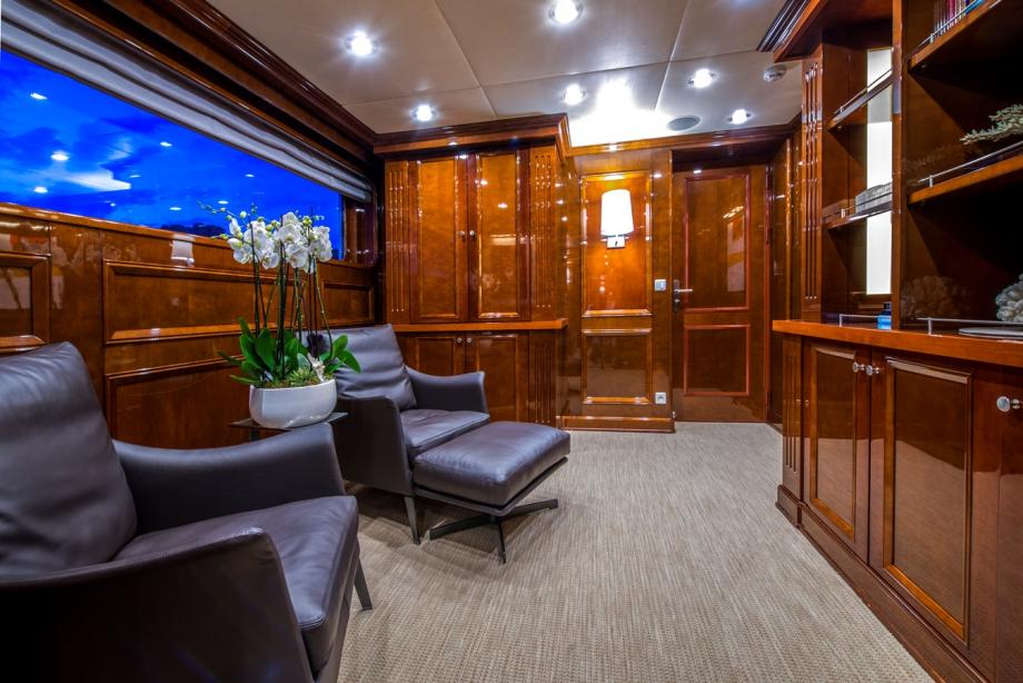 yacht De-De