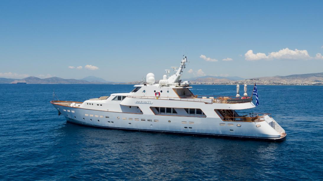 yacht Parvati