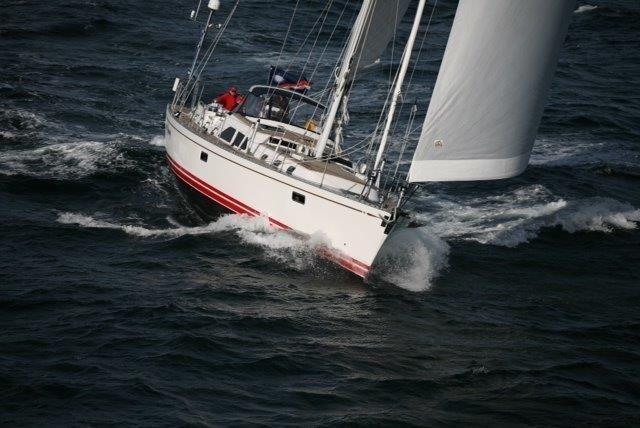 yacht Hylas 70