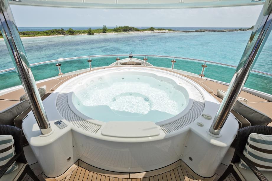 yacht Rule No.1