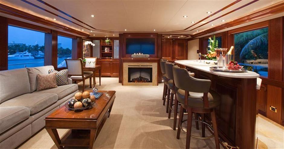 yacht Rule No.1