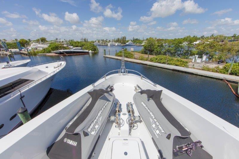 yacht Oculus