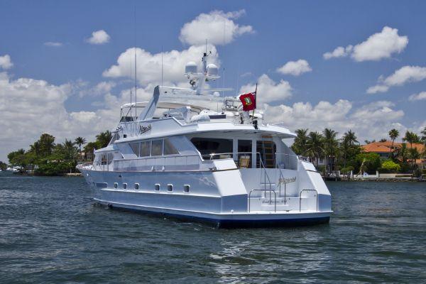 yacht Picasso