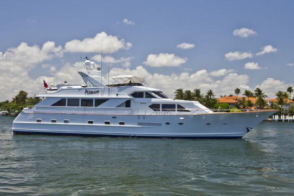 yacht Picasso