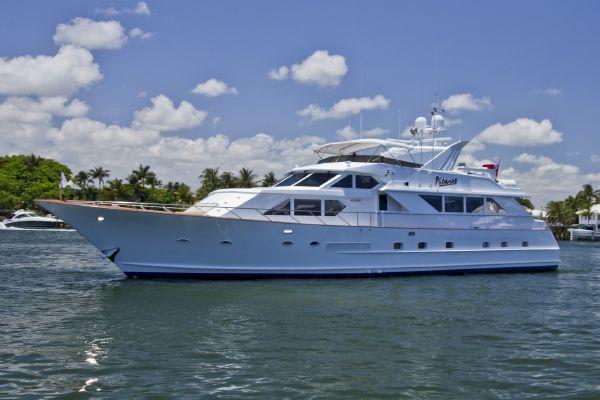 yacht Picasso