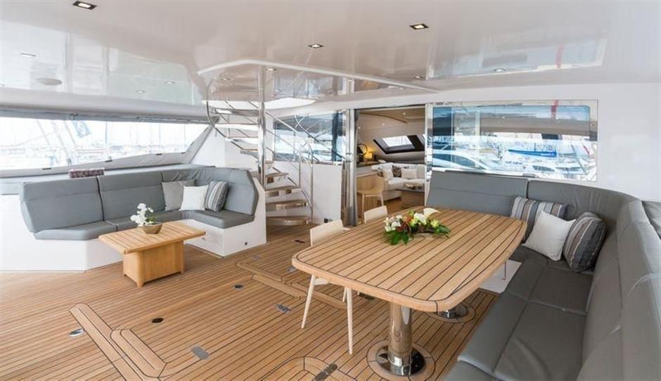 yacht Privilege Series 7