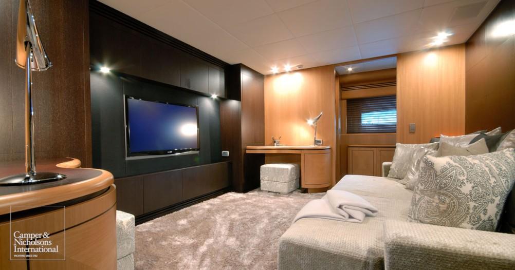yacht D’One