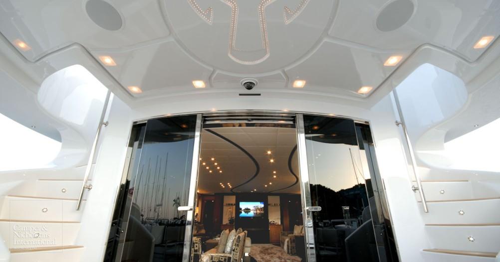 yacht D’One