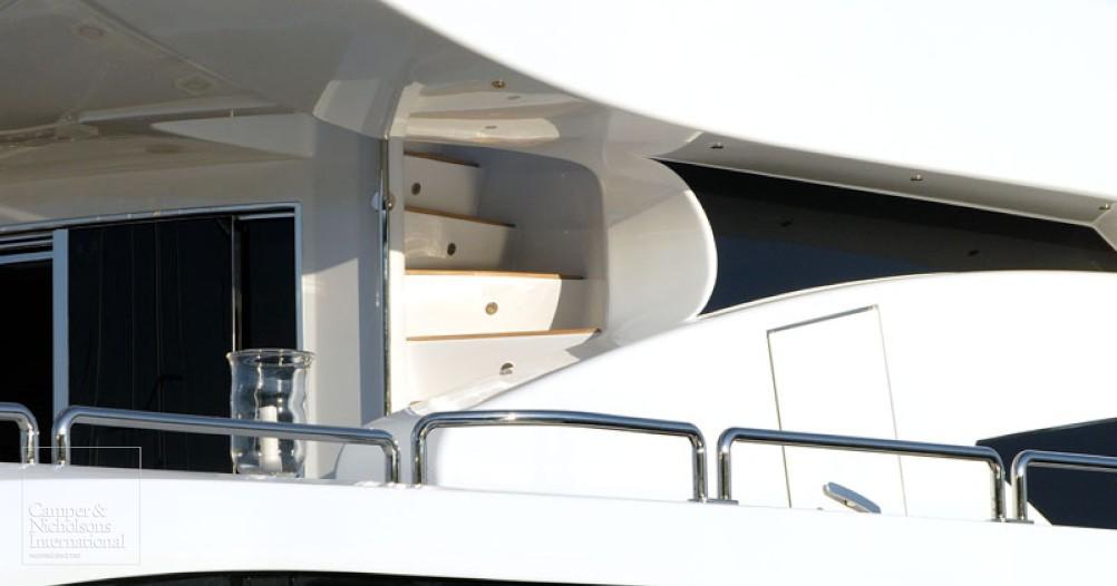 yacht D’One