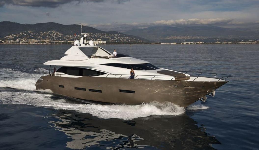 yacht Quantum