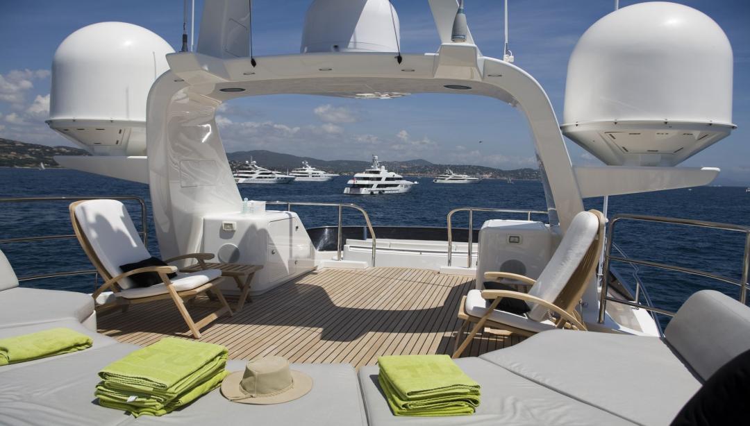 yacht Salu