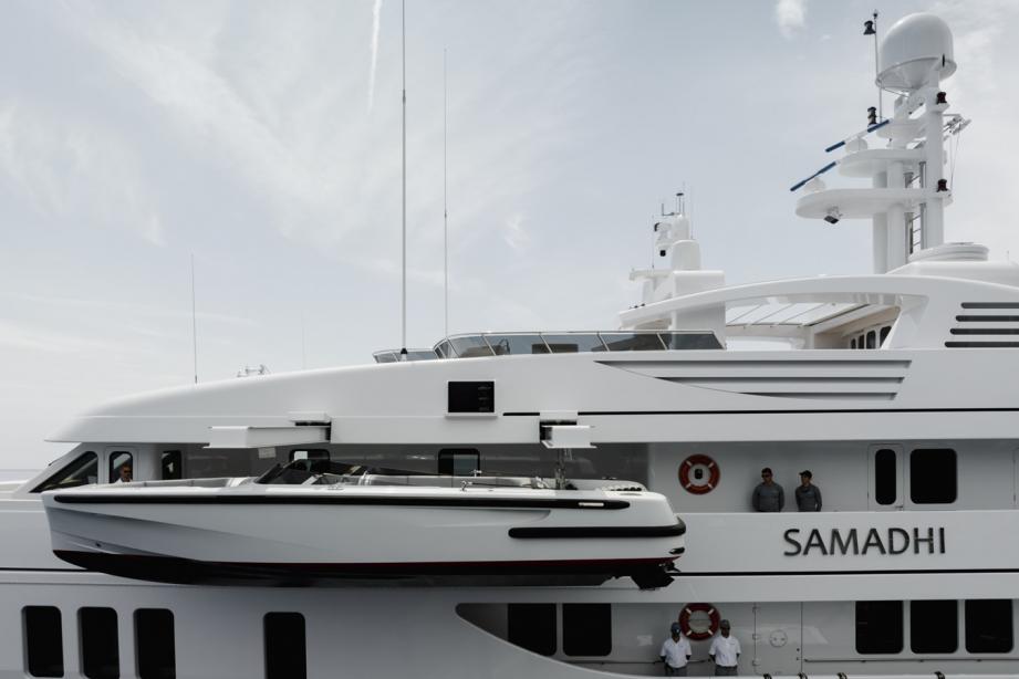 yacht Samadhi