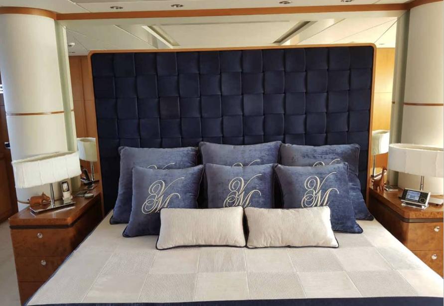 yacht San Bernardo