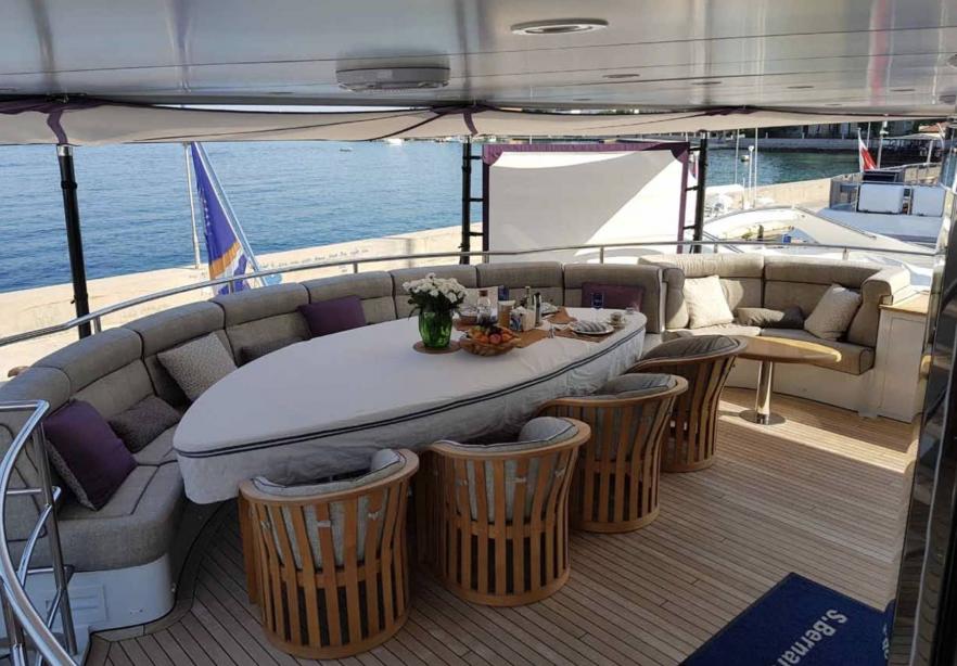 yacht San Bernardo